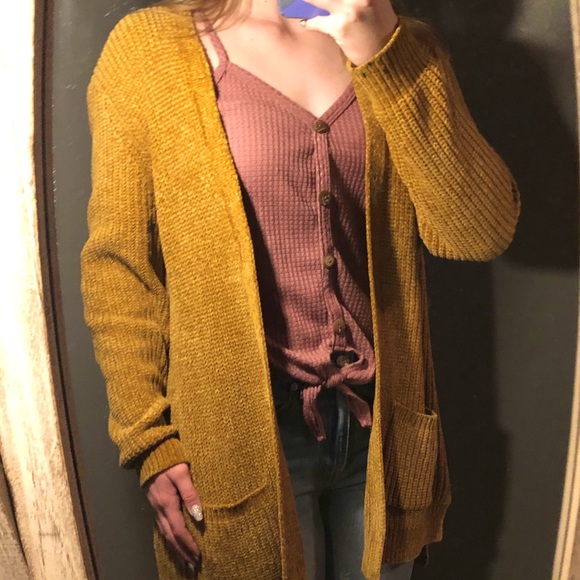 Velvet Cardigan - Picture 1 of 2